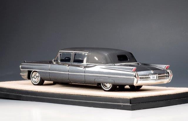 CADILLAC Fleetwood Formal Limousine Landau Top 1965 Ascot Gray Metallic