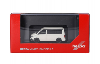 VOLKSWAGEN California T6.1 кемпер, белый