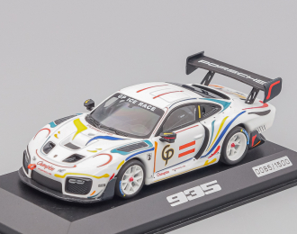 PORSCHE 935/19, white