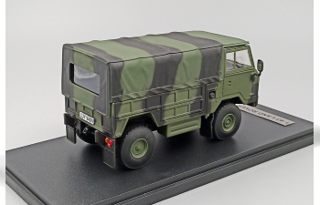 LAND ROVER 101 Forward Cotrol (1968-1978), green / black camouflage
