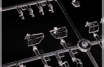 Сборная модель Bf 109G-10 Dual Combo - The Royal Class Edition