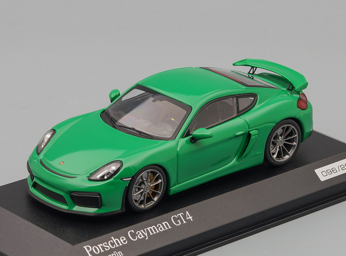 PORSCHE 718 CAYMAN GT4, Vipergreen