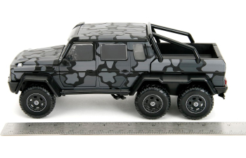 MERCEDES-BENZ G AMG 6X6, camouflage