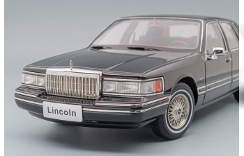 LINCOLN Town Car (1990), black