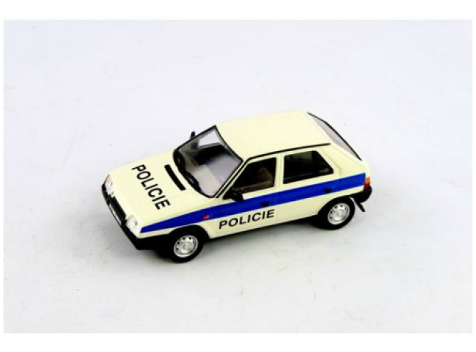 SKODA Favorit Federal Railroad Police Prague (1987), white