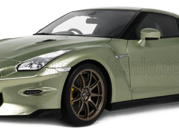 NISSAN GT-R (R35) T-SPEC (2024), light green