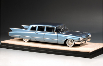 CADILLAC Fleetwood 75 Limousine (1960), Hampton Blue Metallic