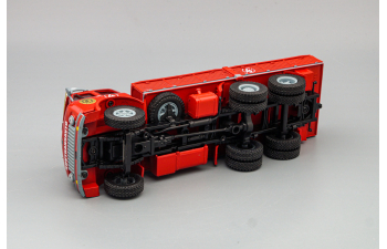 МАЗ 516 Leipziger Messe из к/ф "Мировой парень", красный