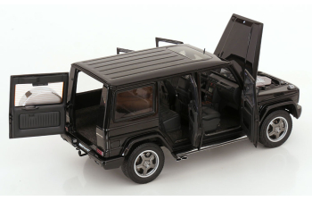 MERCEDES-BENZ G55 AMG, black metallic