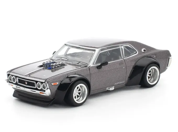 NISSAN Laurel C130, metallic grey