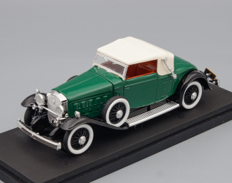 CADILLAC V 16 Cabriolet 1931, green