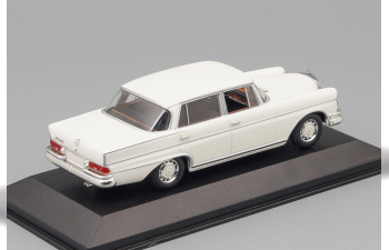 MERCEDES-BENZ 300 SE lang (1965), white