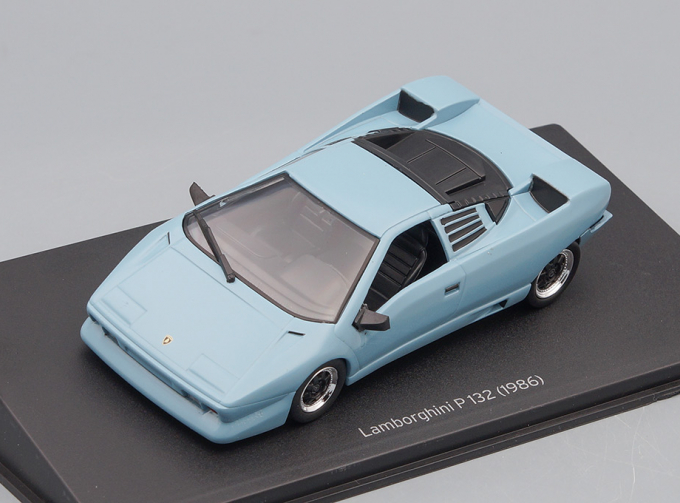 LAMBORGHINI P 132 1986 Light Blue