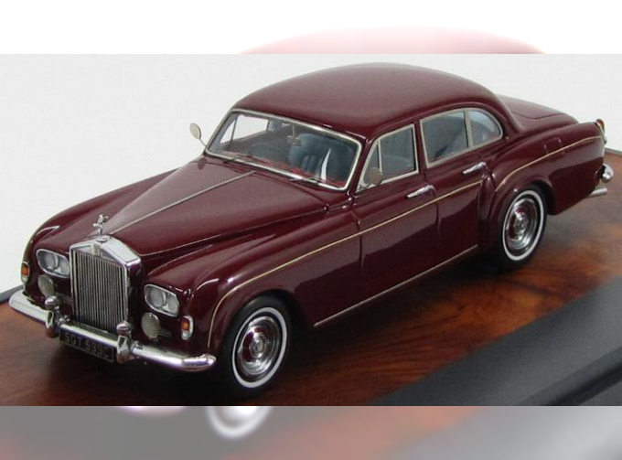 Rolls-Royce Silver Cloud III Mulliner Flying Spur 1965 (red)