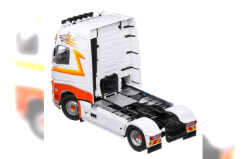 VOLVO FH16 GL 750 XL (2018), white / orange