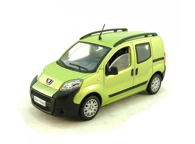 PEUGEOT Bipper Tepee (2008), bright green