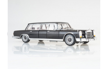 MERCEDES-BENZ 600 Pullman, black