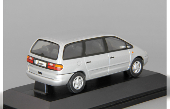 VOLKSWAGEN Sharan 7M8 (1995), silver