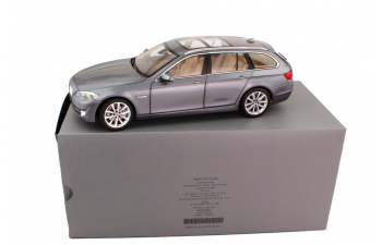 BMW 5er 550i Touring F11 (2010), space grey