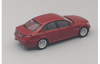 BMW M5 E60 (2004), red
