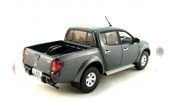 MITSUBISHI L200, dark grey mica