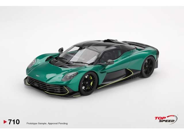 Aston Martin Valhalla, podium green 2025