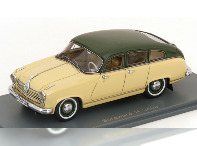 BORGWARD H 2400, creme green