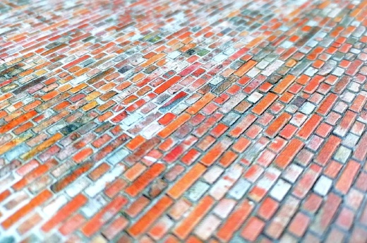 Кирпичная стена