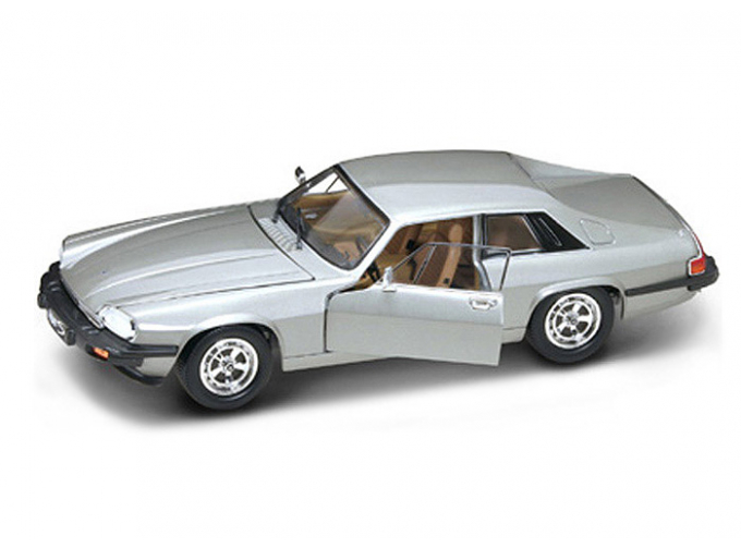 JAGUAR XJS (1975), grey