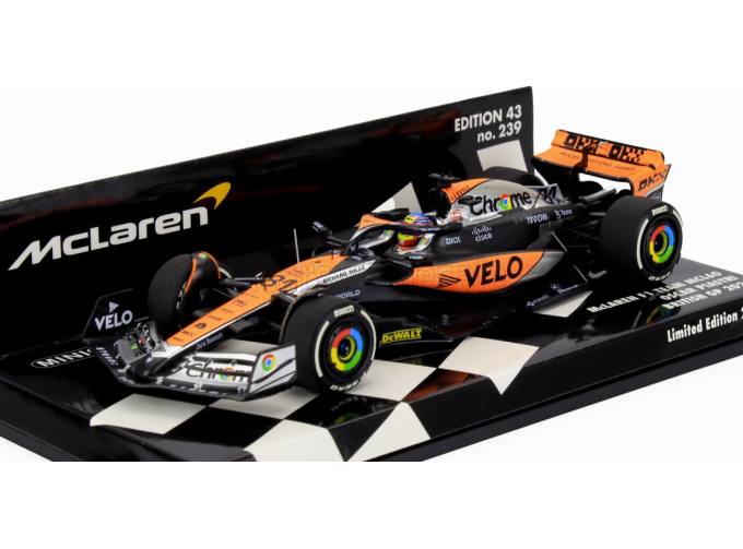McLAREN F1 Mcl60 Team Mclaren №81 British Gp (2023) Oscar Piastri, White Orange Black