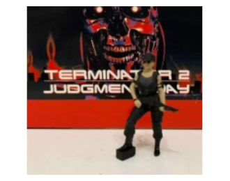 Фигурка Sarah Connor Terminator Figure