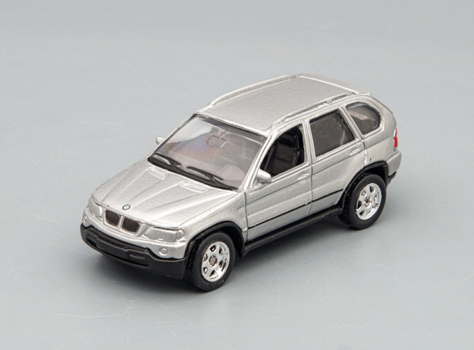 BMW X5, silver