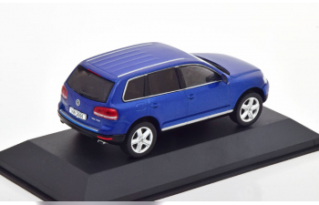 VOLKSWAGEN Touareg (2006), blue metallic