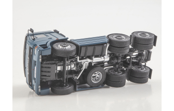 КАМАЗ 6460 седельный тягач, синий