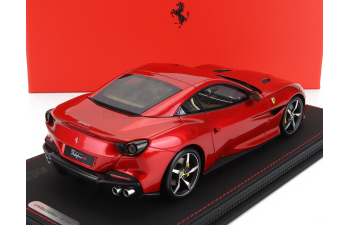 FERRARI Portofino M (modificata) Spider Closed Roof (2020) - Con Vetrina - With Showcase, Rosso Fuoco - Red Met