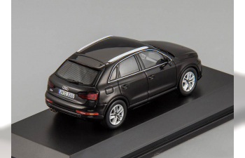 Audi Q3 Facelift 2015 (black)