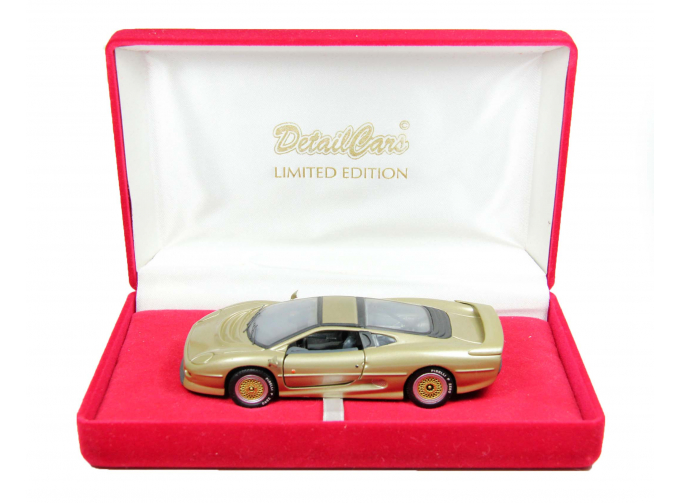 JAGUAR XJ200, gold