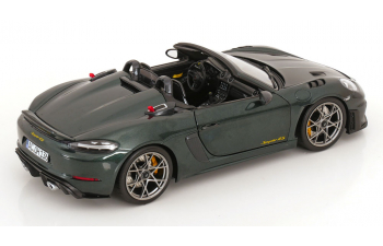 PORSCHE 718 Spyder RS with Weissach Package (2023), green metallic
