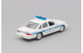 FORD Crown Victoria Metro Police, white