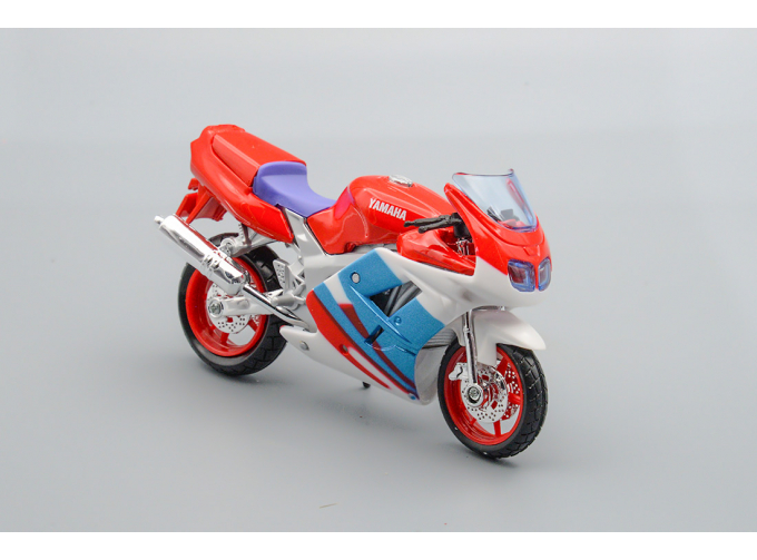 YAMAHA FZR600R, Red