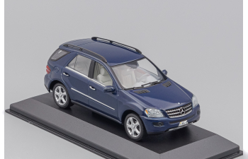 MERCEDES-BENZ M-Class (2005), blue metallic