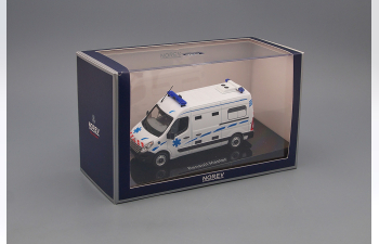 RENAULT Master III "Ambulance" France (2011), white