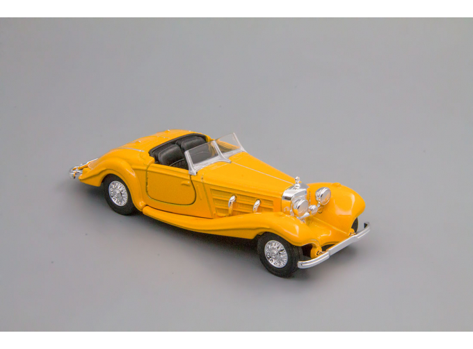 MERCEDES-BENZ 540 K, yellow