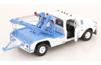 CHEVROLET C-30 эвакуатор "Roscoe Tow Service" (1969) (из телесериала "Старски и Хатч")