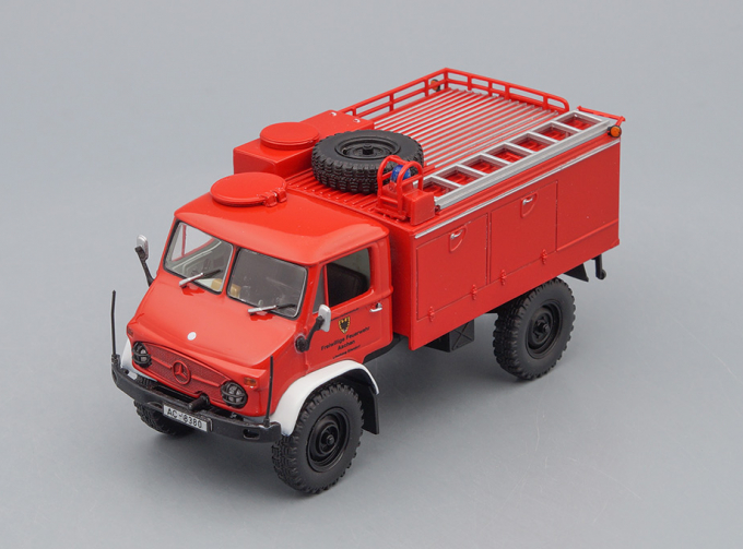 MERCEDES-BENZ Unimog 404 TLF8 Fire Brigades Aachen 1960