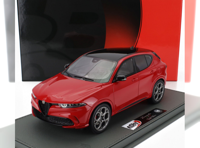 ALFA ROMEO Tonale Tributo Black Roof (2023) - Con Vetrina - With Showcase, Rosso Alfa - Red
