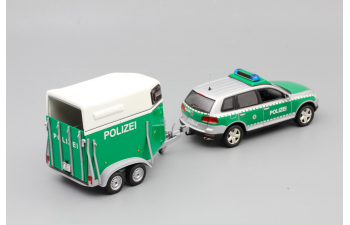 VOLKSWAGEN Touareg with horse triailer Polizei Dresden, green / silver / white