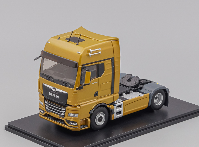 MAN TGX 18.470 TRACTOR TRUCK 2-ASSI (2020), GOLDEN TOPAZ