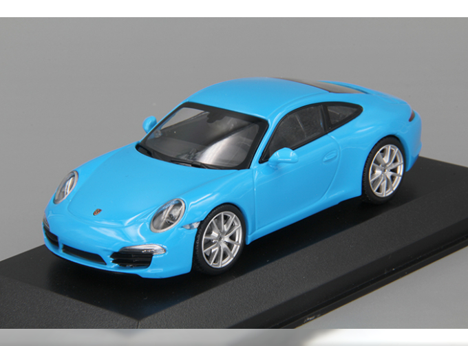 PORSCHE 911 S (2012), blue