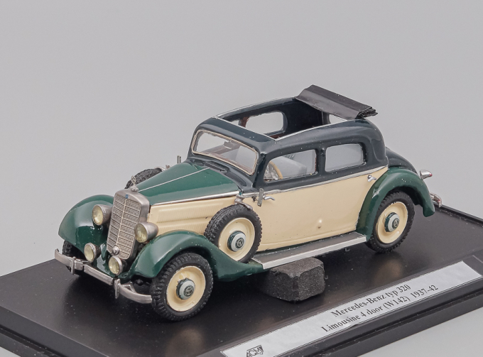 MERCEDES-BENZ Typ 320 Limousine 4-door W142 (1937-1942), dark green / cream